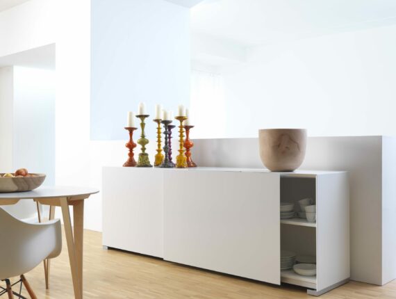 pure Sideboard weiss mit Schiebetueren